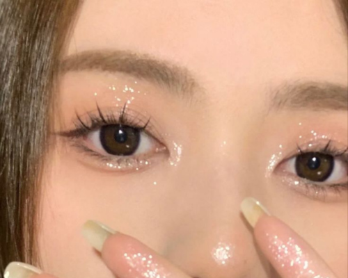 Shimmering Eyes- Korean Makeup look