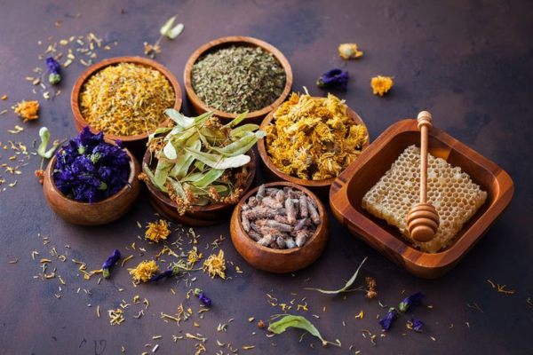 10 Steps to the Best Ayurvedic Makeup for Indian Skin  