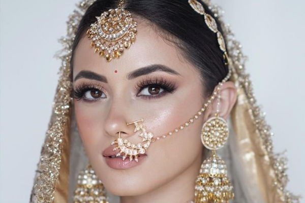 Shimmer bridal makeup for flawless bridal look