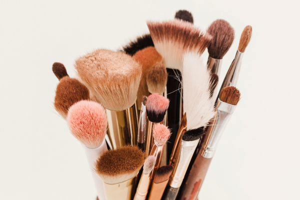makeup brushes must-haves
