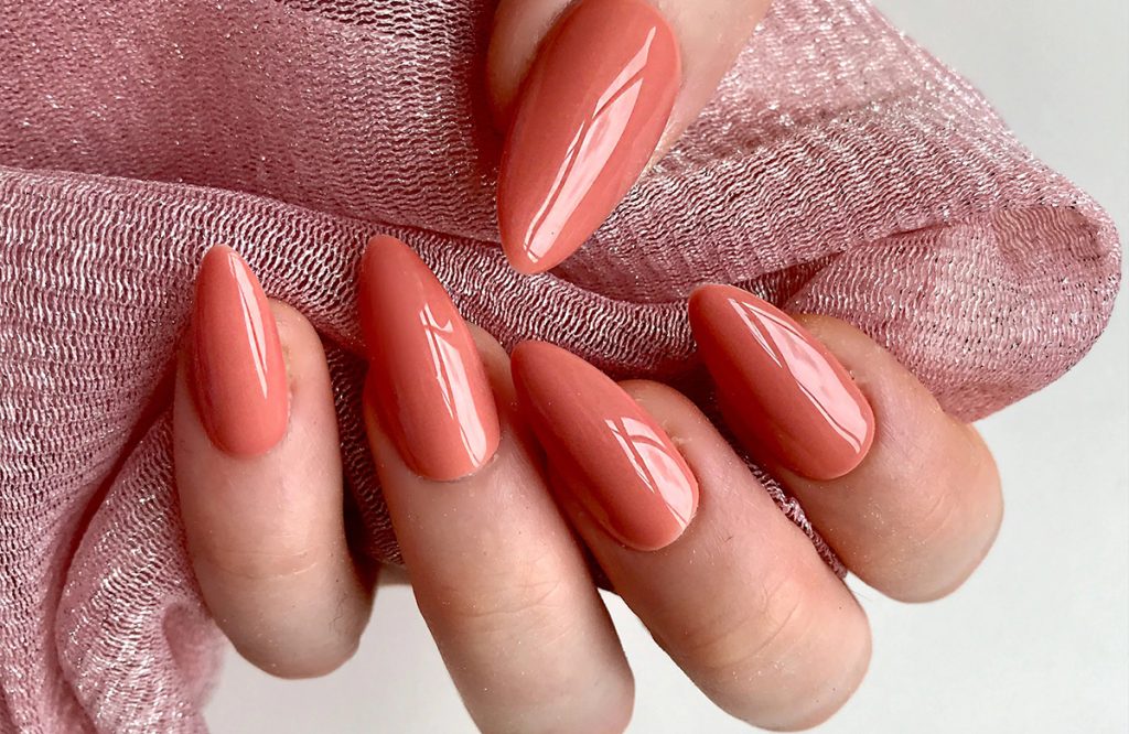 Peach nail colour